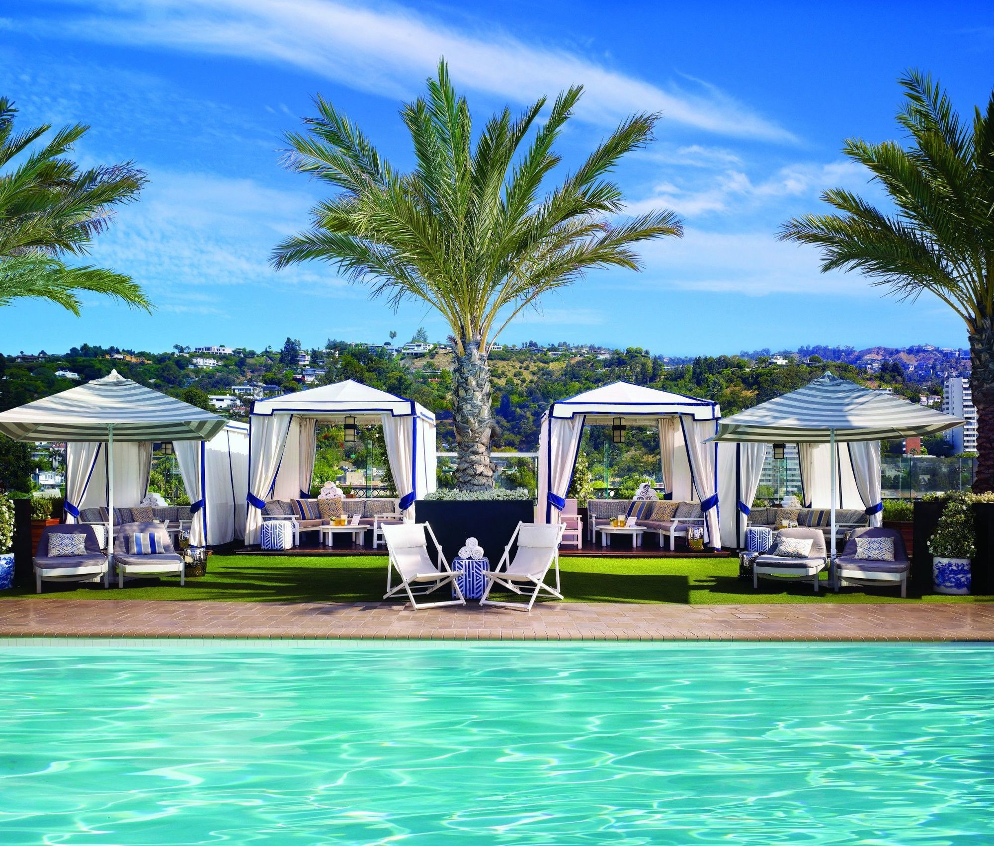 The London West Hollywood At Beverly Hills Зручності фото The pool at the Beverly Hills Hotel
