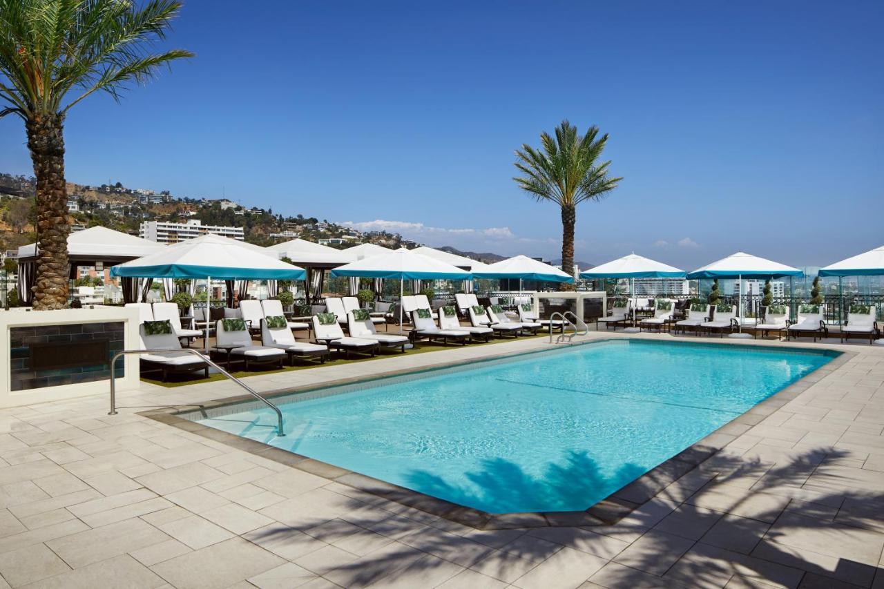 The London West Hollywood At Beverly Hills Екстер'єр фото The pool at the Beverly Hills Hotel