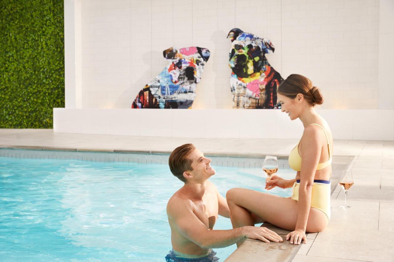 The London West Hollywood At Beverly Hills Екстер'єр фото The pool at the W South Beach