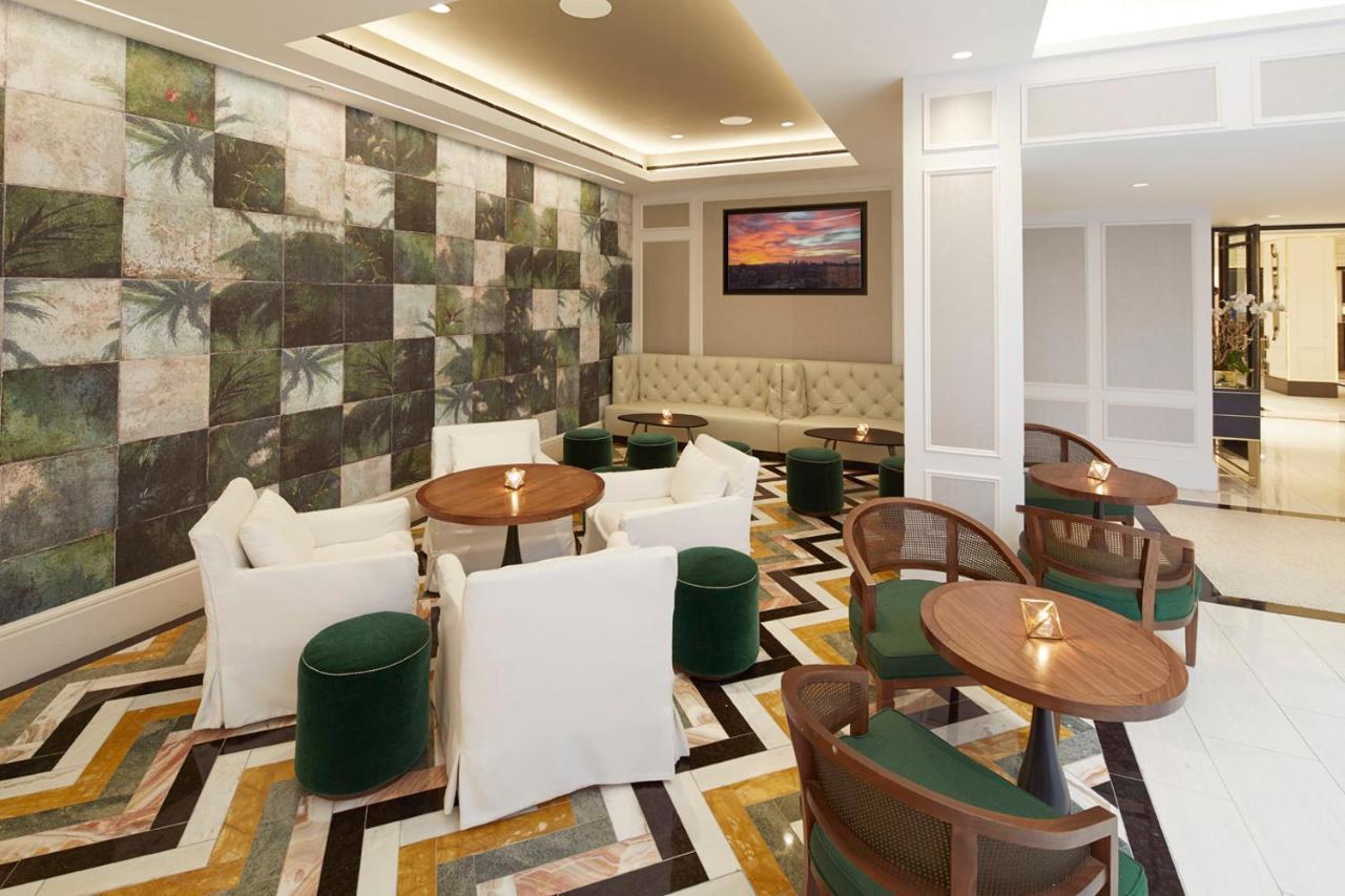 The London West Hollywood At Beverly Hills Екстер'єр фото The lobby of the hotel