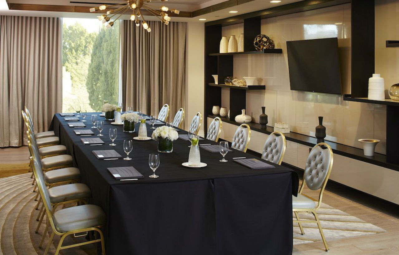 The London West Hollywood At Beverly Hills Екстер'єр фото Boardroom at the JW Marriott Scottsdale Camelback